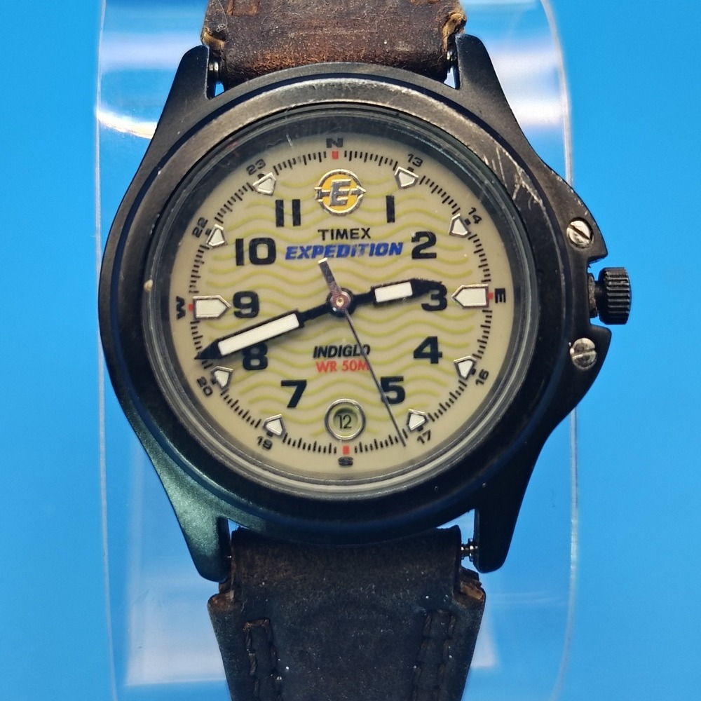 Vintage‎ 1998 Timex Expedition Indiglo Date Wave Dial 30mm Women's Quartz Watch